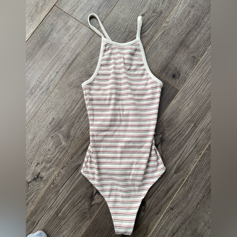 3/$30 Abercrombie & Fitch ribbed knit halter style bodysuit w/ low back